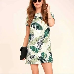 Lulus Give Me A Print Shift Dress All Over Leaf Tropical Size Medium